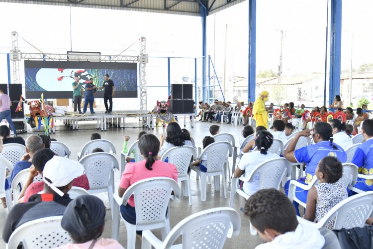 Dia do Folclore brasileiro é comemorado com apresentações culturais em Floriano