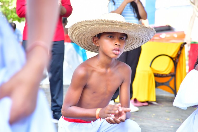 Semana da Consciência Negra de Floriano é marcada por apresentações em praça pública